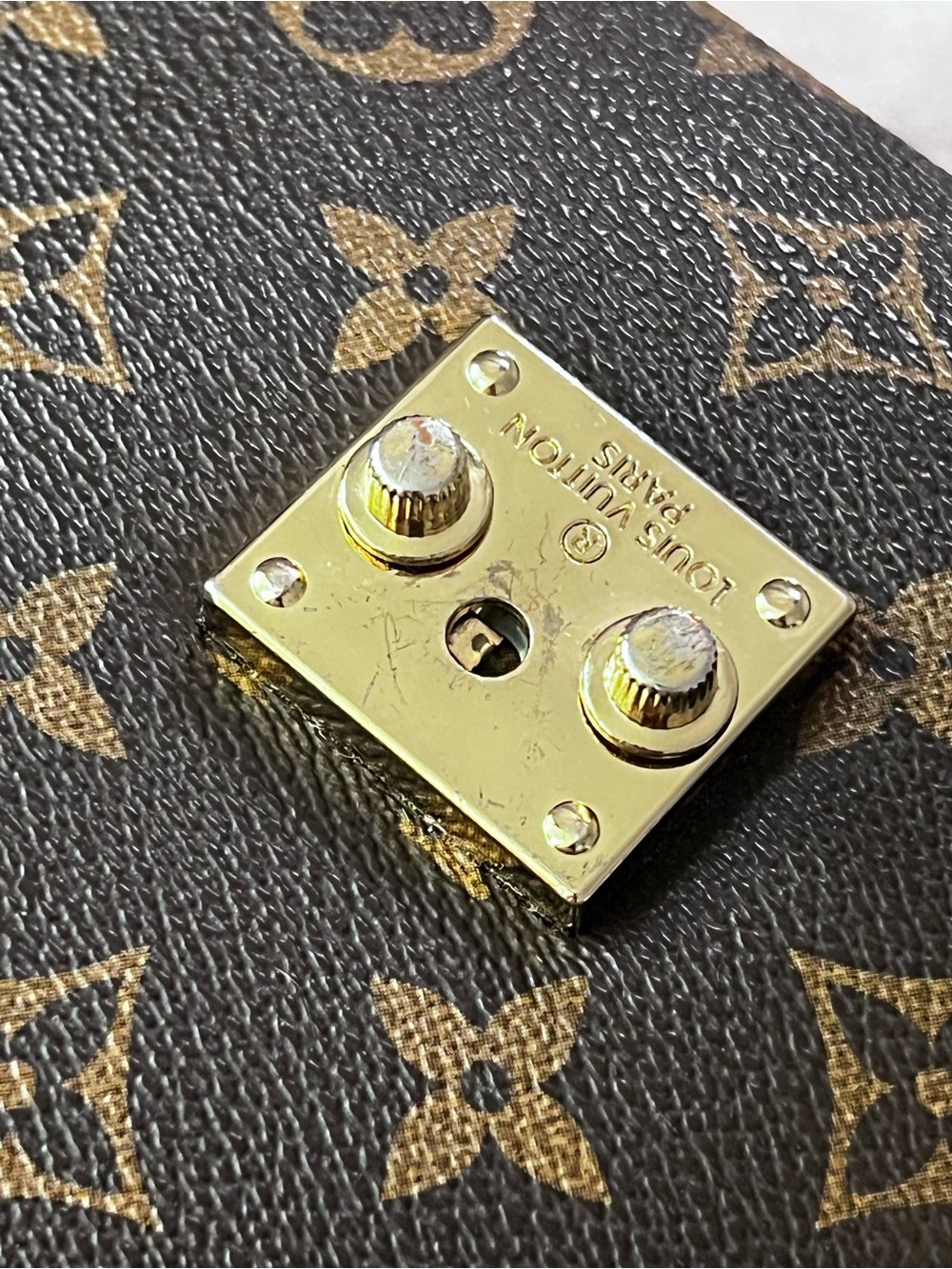 Brown leather LV iconic Monogram Crossbody Bag - Picture 9 of 14